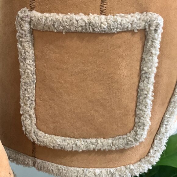 Telluride Clothing Co Camel Faux Shearling Coat With Embroidery At Cuffs Size M - Picture 6 of 17